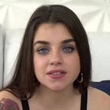 Chiki Bunny – Pornstar Videos.